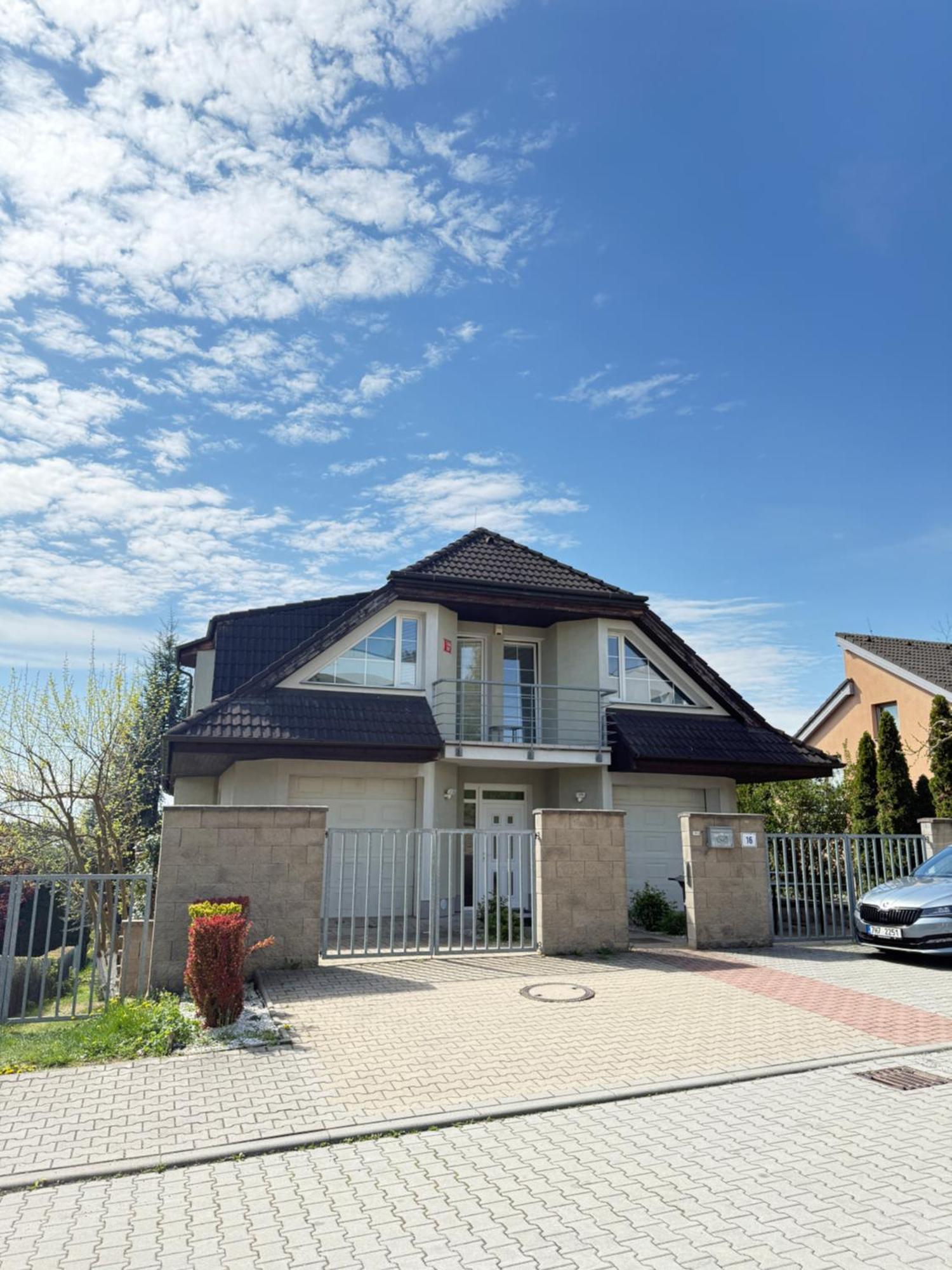 Diamondvilla, 4 Bedroom Apartment, Garden & Spa Prag Exterior foto
